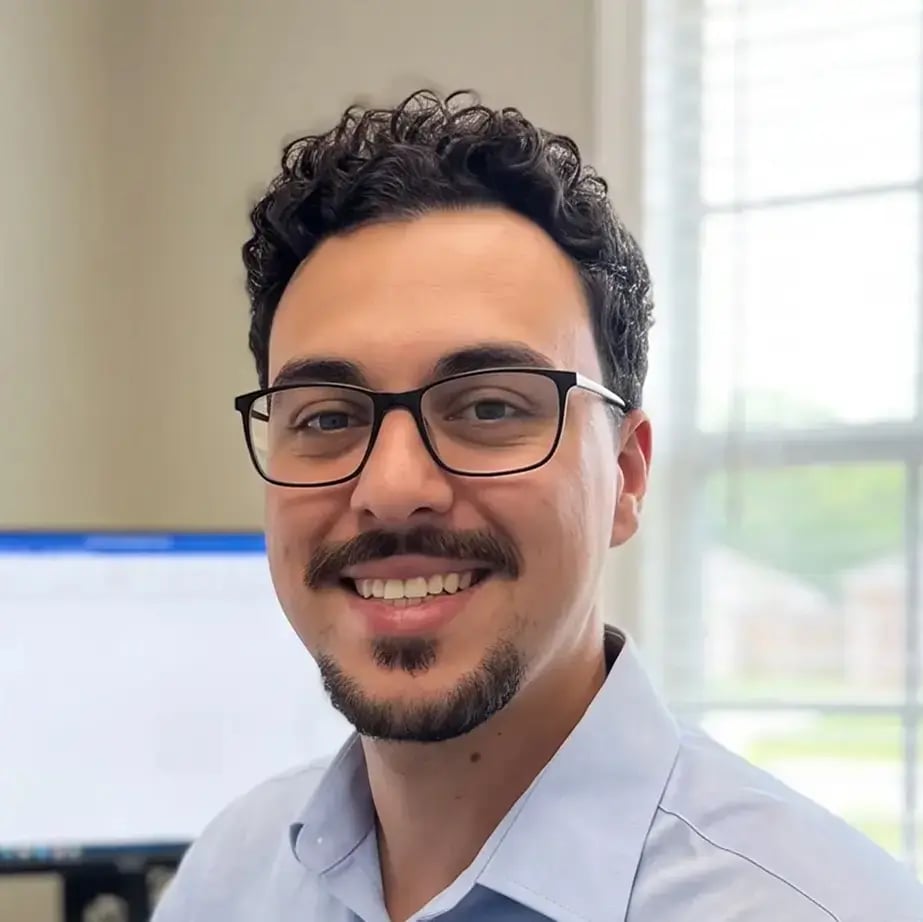 arthur-salazar-hybrid-renovations-headshot-1